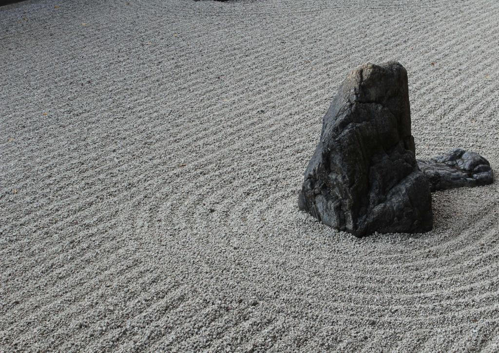 KARU KAUNEUS Korusarja japanilaisen estetiikan innoittamana