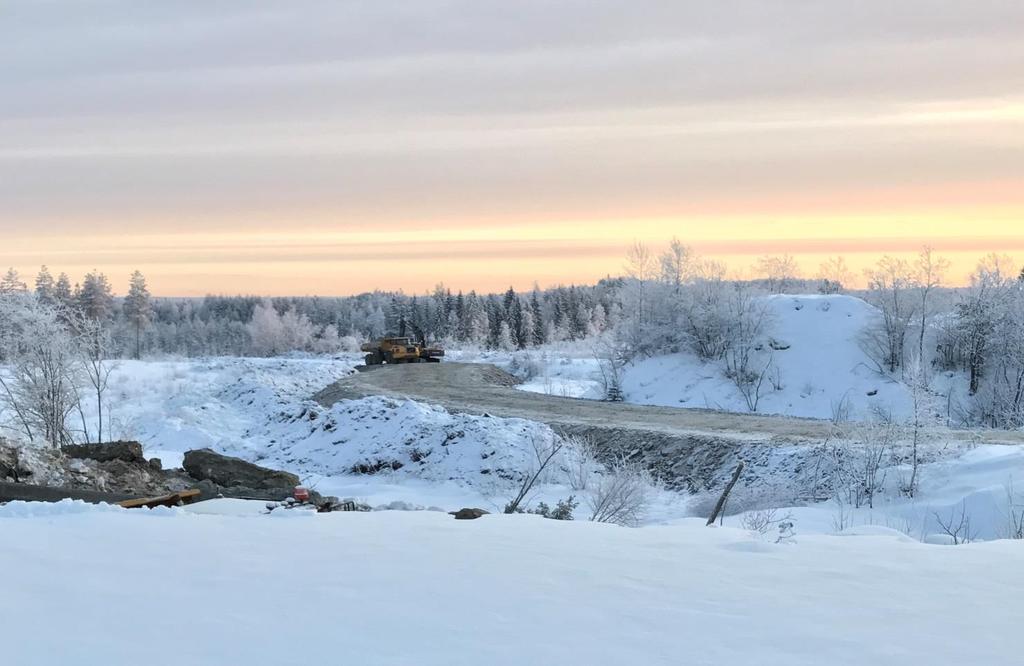 MATERIAALITEHOKKAAN ESIRIKASTUKSEN