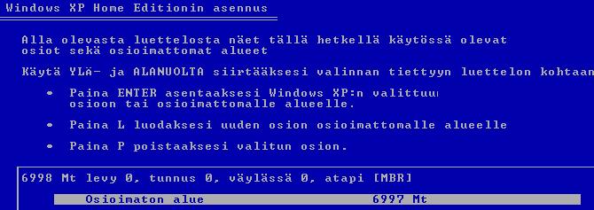 Käyttöoikeussopimus Kun edetään, tulee hyväksyä käyttöoikeussopimus: Tätä tekstiä riittää useampi sivu, tosi asiassa tässä vaiheessa käyttäjällä ei ole muuta vaihtoehtoa kuin hyväksyä sopimus, eli