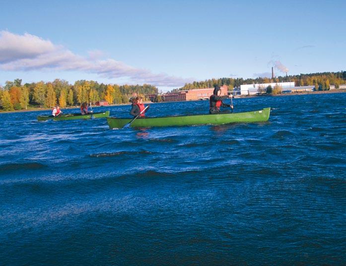 IHMISET JA YHTEISÖT taa välittömän vastauksen. Mikäli kysely vaatii jatkotoimenpiteitä, operaattori ohjaa palautteen Kemijoki Oy:n päivystäjälle, joka vastaa jatkokäsittelystä.