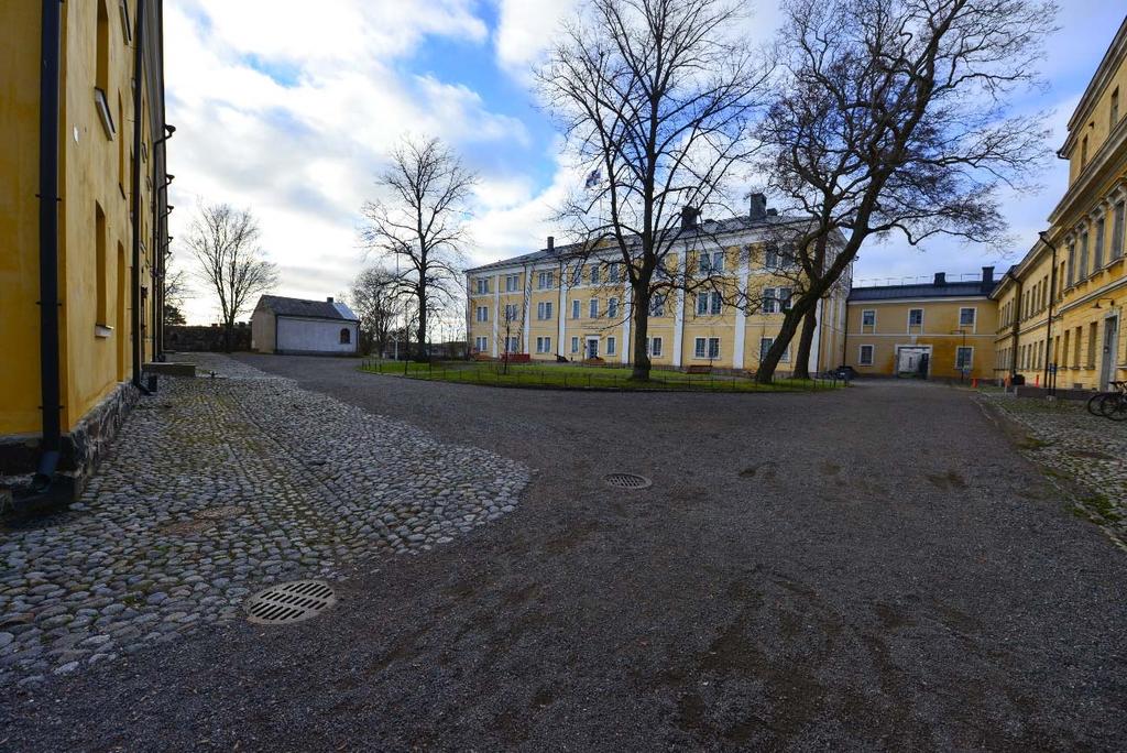 20 Karttaan vuodelta 1792 on merkitty laboratorioravelliinin perusta. Rakennustyö jäi kesken.