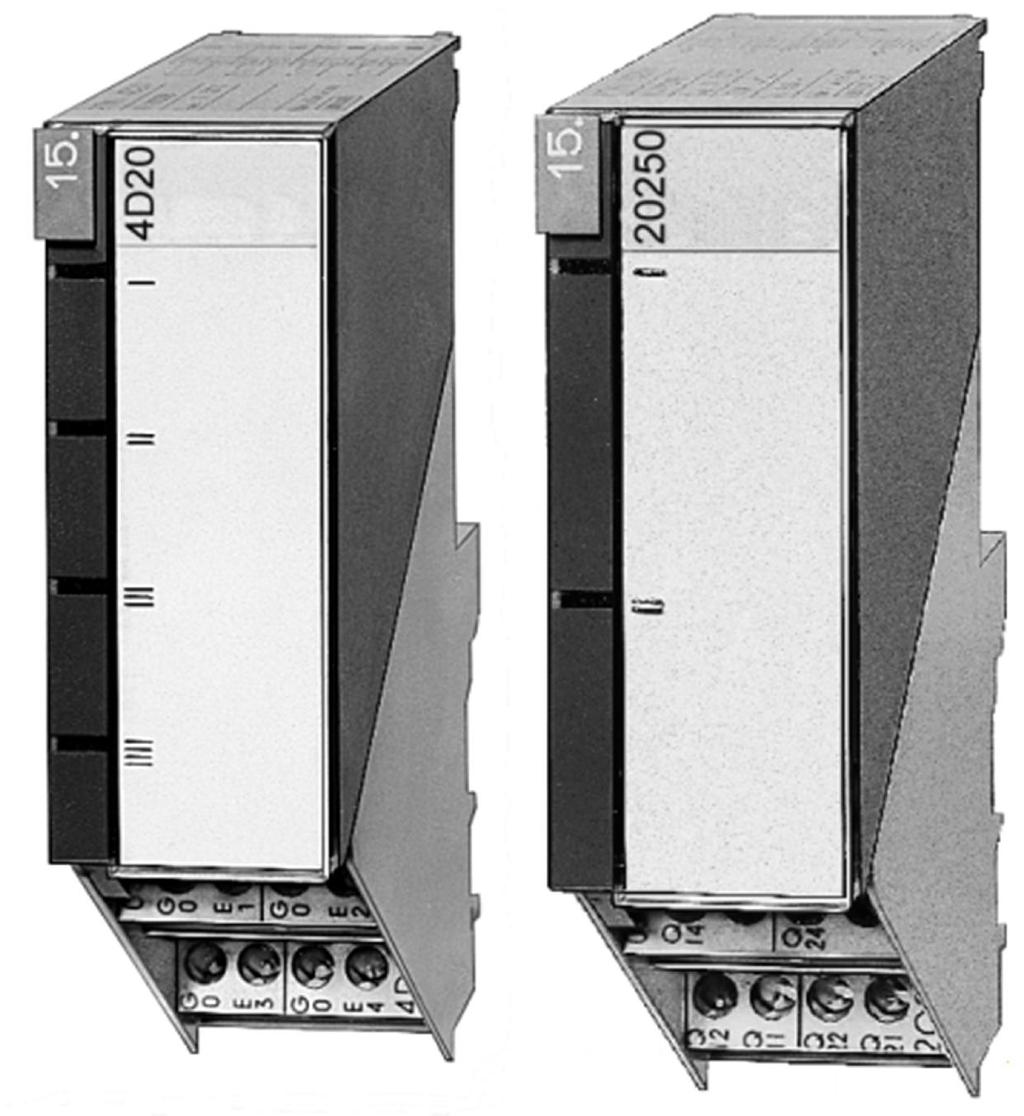 15 KUVA 7. Vasemmalla Siemensin indikointimoduuli PTM1.4D20 ja oikealla ohjausmoduuli PTM1.
