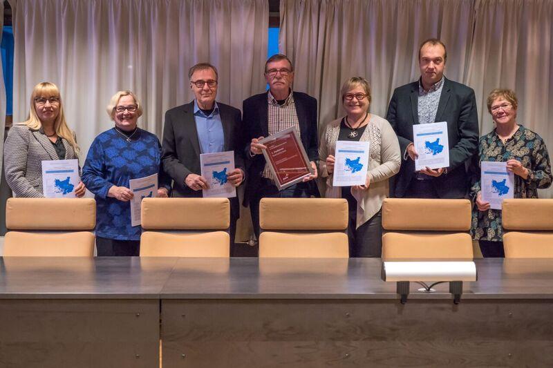 57 Varsinais-Suomen sairaanhoitopiiri voitti Vuoden arviointikertomus -kilpailun kuntayhtymien sarjan arviointikertomuksellaan vuodelta 2015.