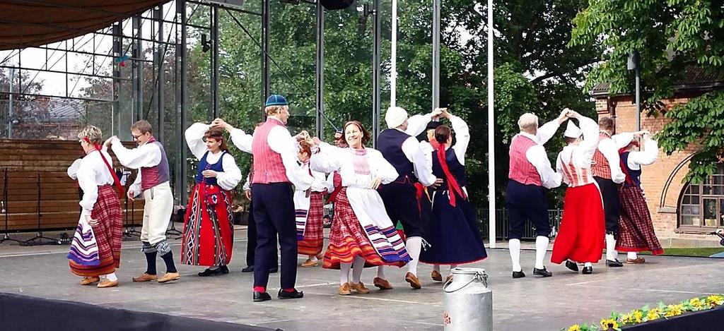 Juhlavuosi antaa mahdollisuuden ymmärtää mennyttä, kokea vuosi yhdessä ja luoda suuntaa Suomen tulevaisuuteen.