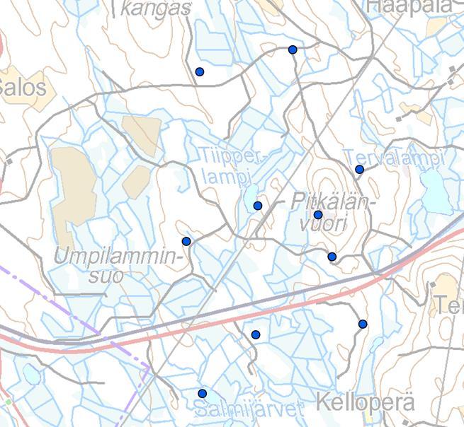24 (83) Kuva 15. Passiivilaitteiden seurantapaikat Pitkälänvuoren alueella kesällä 2015 Lisäksi lepakoille sopivien lisääntymis- ja levähdyspaikkojen (mm.