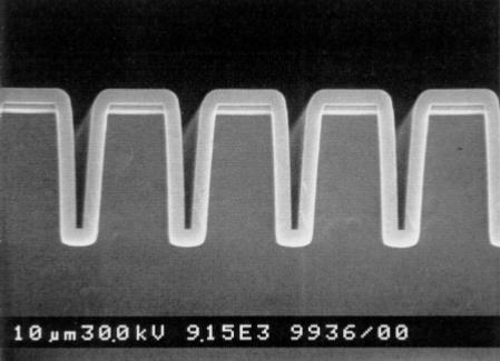 helppo kalvon paksuuden kontrollointi atomitasolla koostumuksen kontrollointi