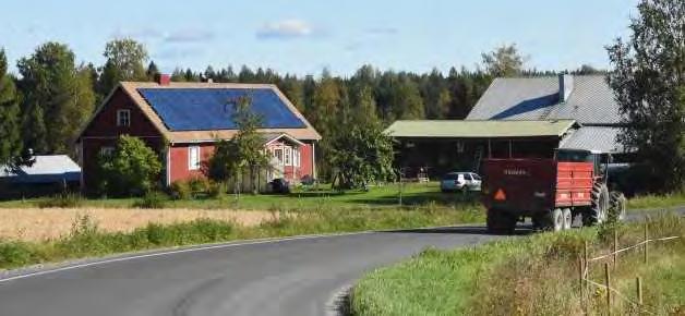 Kookasta ja pitkää asuinrakennusta vastapäätä oleva varasto on ollut savutupana.