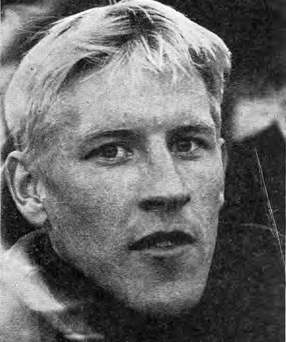 Pekka Taulasalo * 28.2.1939 2 ottelua 3 istö ott 4 SM-kultaa 1 SM hopea 1 Suomen Cup voitto KPL-legenda no 6 kasvattajaseura KPL Scup 1961 KPL 4.