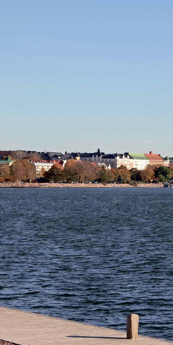 Sirpalesaari Sirpalesaari sijaitsee Merisataman edustalla. Yhteysvene liikennöi Merisataman lähtölaiturista Cafe Carusellin edestä Pihlajasaaren laiturin vierestä.