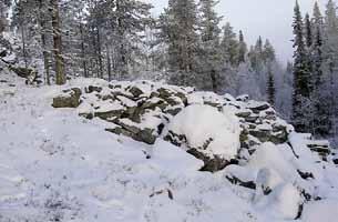 Osasto siirtyi saksalaissodan alla Kemiin suojaamaan sen teollisuuslaitoksia. Saunakankaan otti myöhemmin haltuunsa rajavartiolaitos.