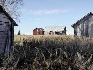 Muut rakennukset on rakennettu sotien jälkeen. Tilalla on asuttu 1980-luvun puoliväliin saakka. Kuva 66.