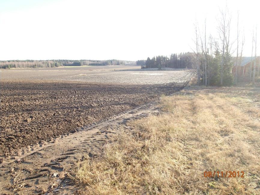 putkilinjaus taustalla,