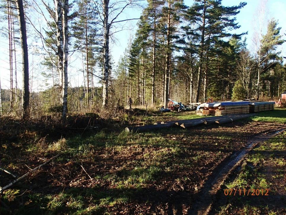 Maakaasuputki on suunnitelmissa linjattu täsmälleen tuhoutuneen taisteluhaudan osan kohdalle ja keskelle.