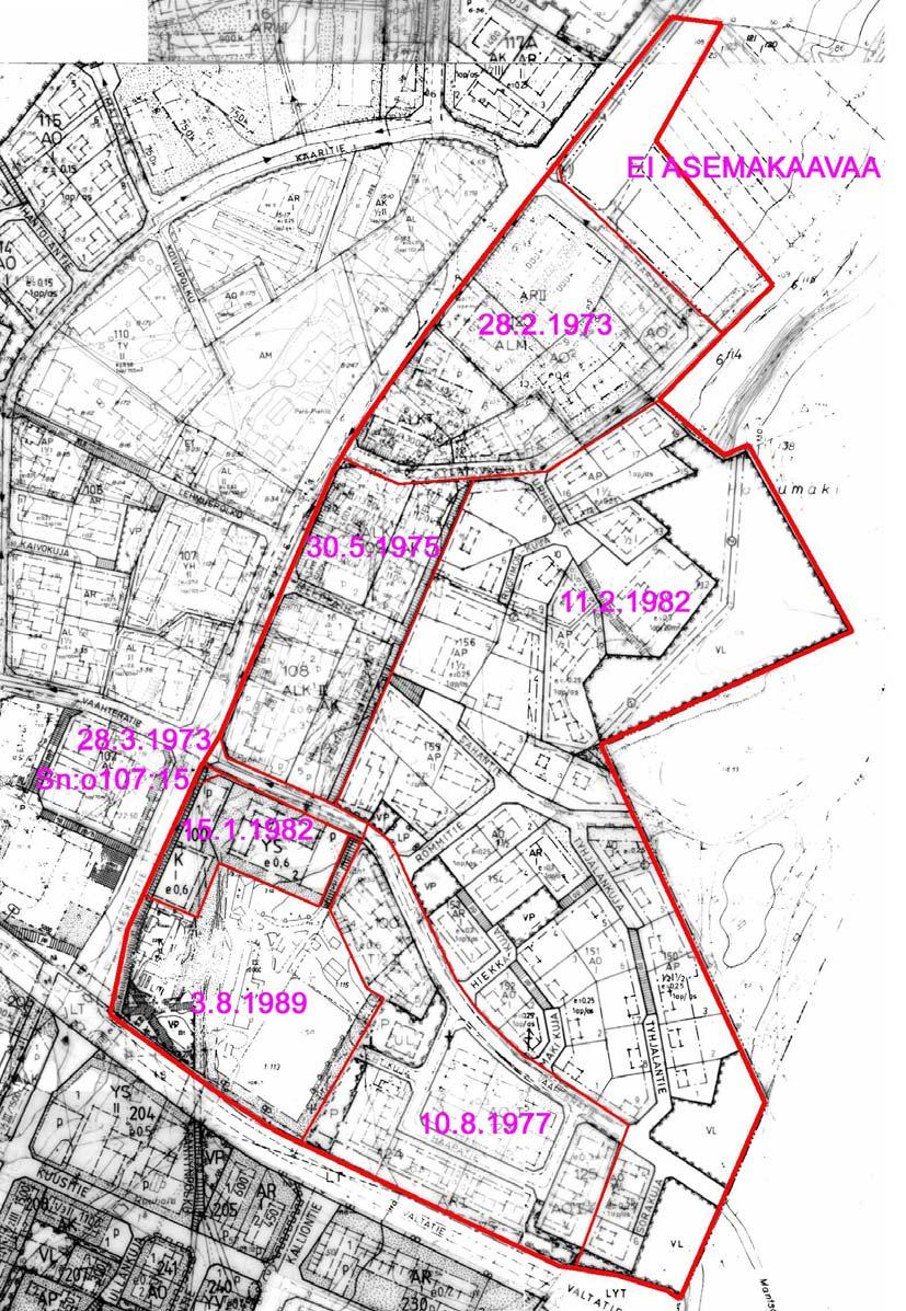 Ote alueella voimassa olevien asemakaavojen yhdistelmästä Tavoitteet Kaavoitushankkeen tavoitteena on: Mahdollistaa rivitalon rakentaminen Keskustien varrella oleville tonteille K108 tontti 4 sekä