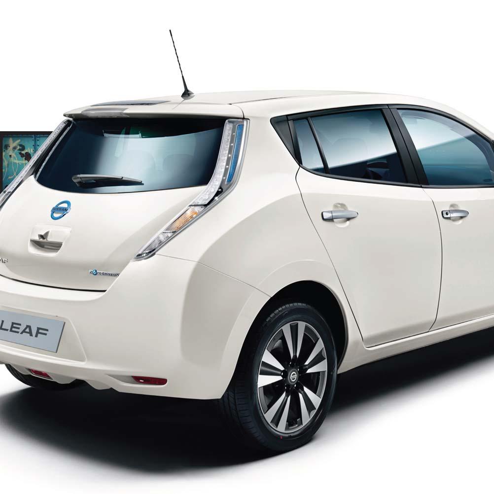 Jaa Nissan LEAF ja täysin uudenlainen ajokokemus ystäviesi kanssa.