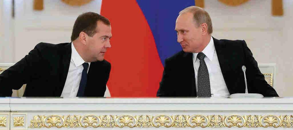 1 Kuva 1: Putinin "sijainen" Dmitri Medvedev ja todellinen hallitsija Vladimir Putin. www.aripaev.ee Kuva 2: Venäläinen mielenosoitusmarssi Moskovassa 21.