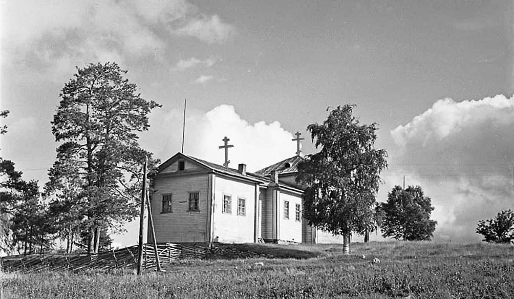 10 «Oma Mua» 26. kevätkuudu 2014»» kandurahvas SUURI KARJALAINEN PRUASNIEKKA JOENSUUSSA Kluubu kehittyy iellehpäi Tulkua Laulujuhlih Karjalaiset Laulujuhlat 2014 Joenšuušša läheššytäh.