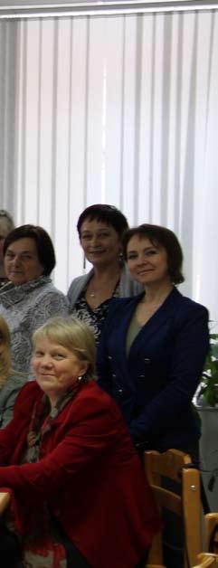 Seminaarin moderaattori Svetlana Kol čurina, kumpani tuli Permin alovehella jo toista kertua ta ylen miellyttäy seminaarin ošallistujie, kerto uušista muotoloista, mitä vois käyttyä kulttuurialalla