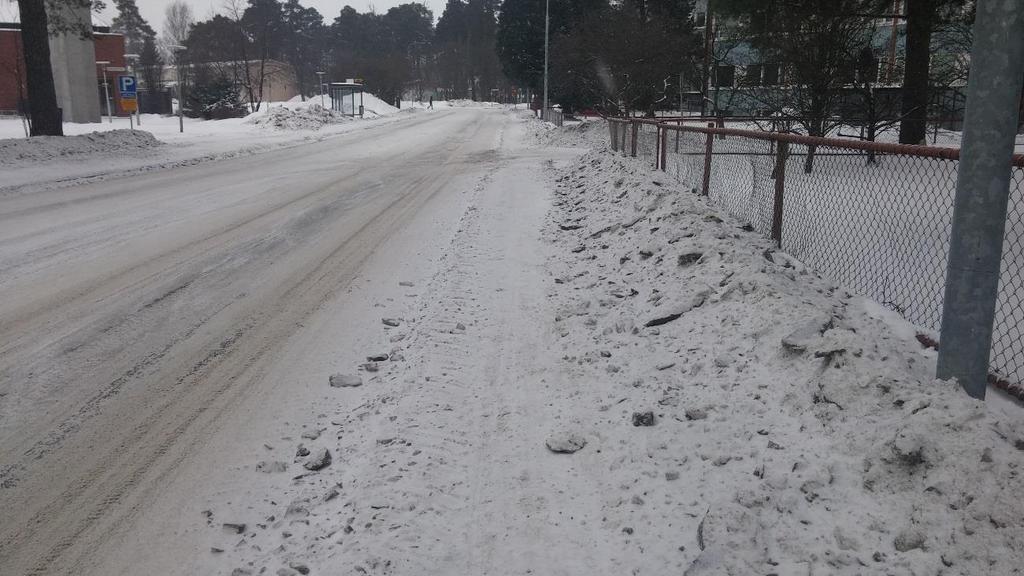 kapeaksi mikä voi aiheuttaa ongelmia kohtaamistilanteissa. KUVA 8.