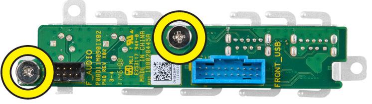 Irrota audiokaapeli ja USB-kaapeli I/O-paneelista. 4.