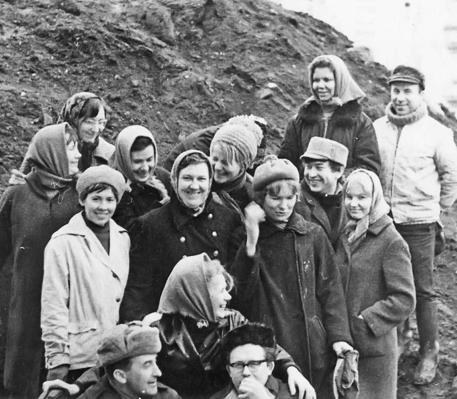 »»histourii «Oma Mua» 2.