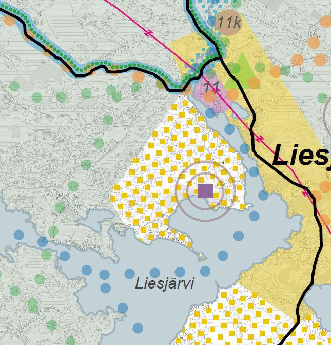 Metsäoppilaitos on kaavassa osoitettu opetustoiminnan alueena (PY-1) ja sen lähellä olevat asuinpaikat pientalojen alueena (AP) tai pientalojen alueena, jolla vapaaajanasunto voidaan muuttaa