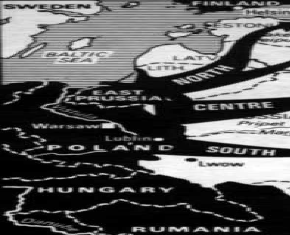 Operaatio Barbarossa Hitler joutui 1941 lykkäämään hyökkäystään Neuvostoliittoon, koska, Mussolini pyysi apua Hitleriltä sotaan Kreikkaa vastaan Balkanille.
