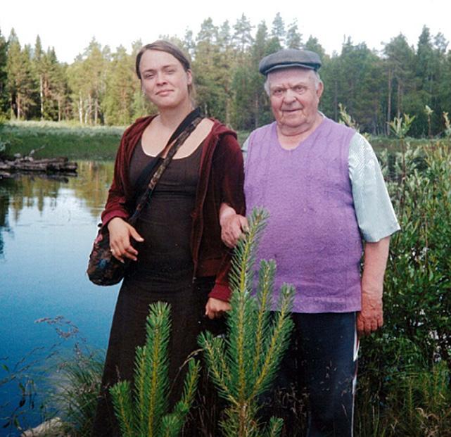 Hanneriina ja Viktor Moissejev Pläkkäjässä heinäkuussa 2005.