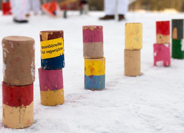 hallitus ja pelataan herwantapeliä Pikkujouluristeily Joulukuu