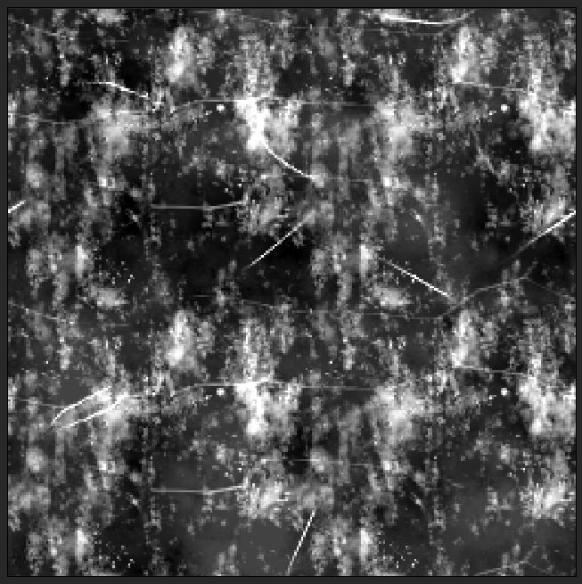 Graafia jatkettiin Warp-solmulla, jonka avulla kuvion viivoista tehtiin kaarevampia, ja Histogram Scan- solmulla luotiin satunnaista kontrastin vaihtelua.