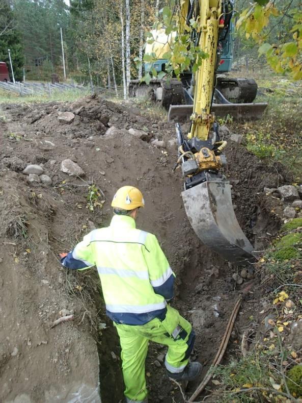 Sekoittuneella maalla täyttyneet todennäköisesti resentit kuopat kohdassa (N 6722462 E