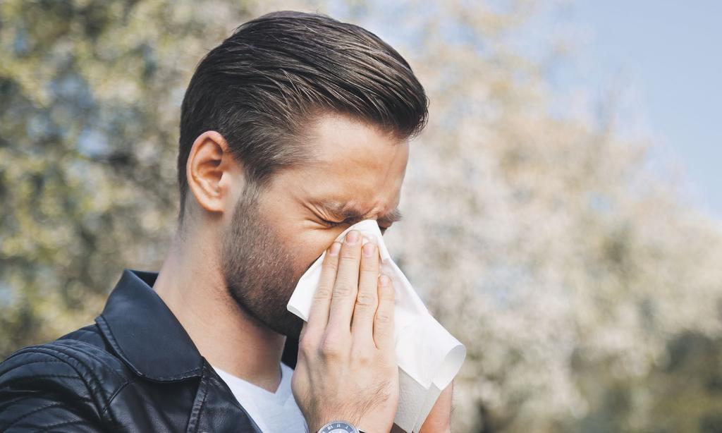 RGIKOLLE ONNEKSI APUA SAA KER SOM TUR FINNS HJÄLP ATT FÅ På våren gör sig olika allergisymtom påminda, och en del av oss lider av dem året runt.