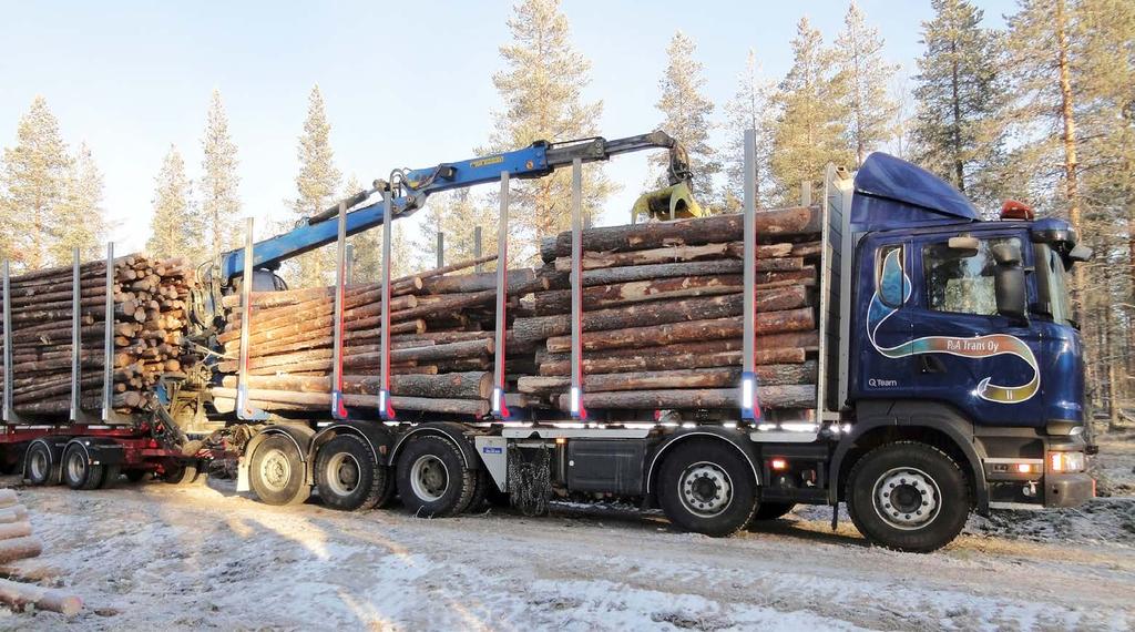 HCT-rekkoja kokeilussa Lapin tiestöllä Raskaan liikenteen ajoneuvojen suurimpia sallittuja kokonaispainoja nostettiin 76 tonniin 1. 10. 2013. Samalla suurin sallittu korkeus muutettiin 4,4 metriin.