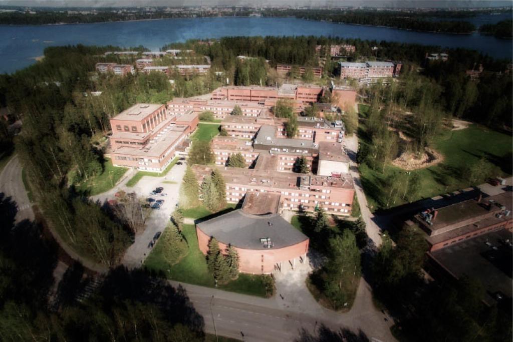 Development of new concept: A GRID A GRID: Avajaiset 2017 Tiloja startupeille ja pienille ja luovien alojen yrityksille Työpajoja