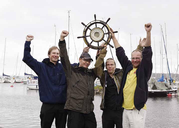 44. Motonet Päijännepurjehdus 2016 Kilpailu sujui ripeässä sivutuulessa nivät H-veneille. Niistä nopein oli niin ikään Jyväskylän Veneseuraa edustava Mikko Kohon Stemma.