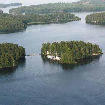 Tukikohdissa ei ole jätekeräystä, vaan jokaisen veneilijän on vietävä mennessään kaikki tuomansa jätteet.