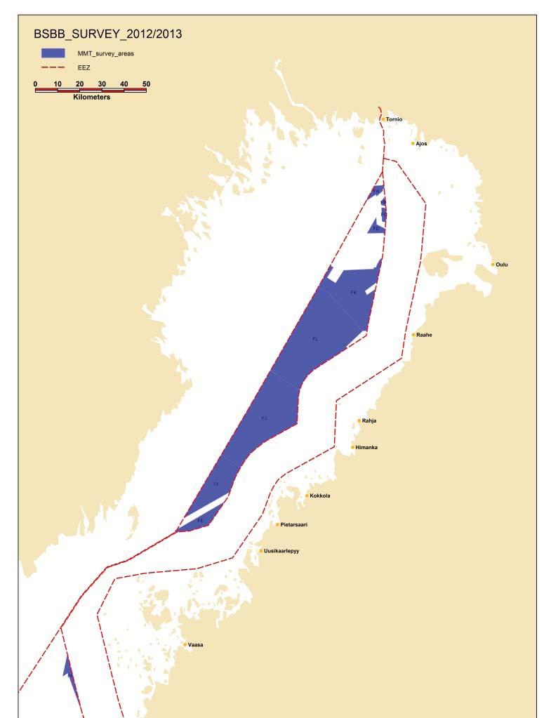 Merenmittaustöitä suorittaa merenmittaussalus Triad, (kutsumerkki SMRJ). Alus kuuntelee VHF-kanavaa 16 sekä tarvittavia VHF-kanavia Suomen ja Ruotsin läheisyydessä.