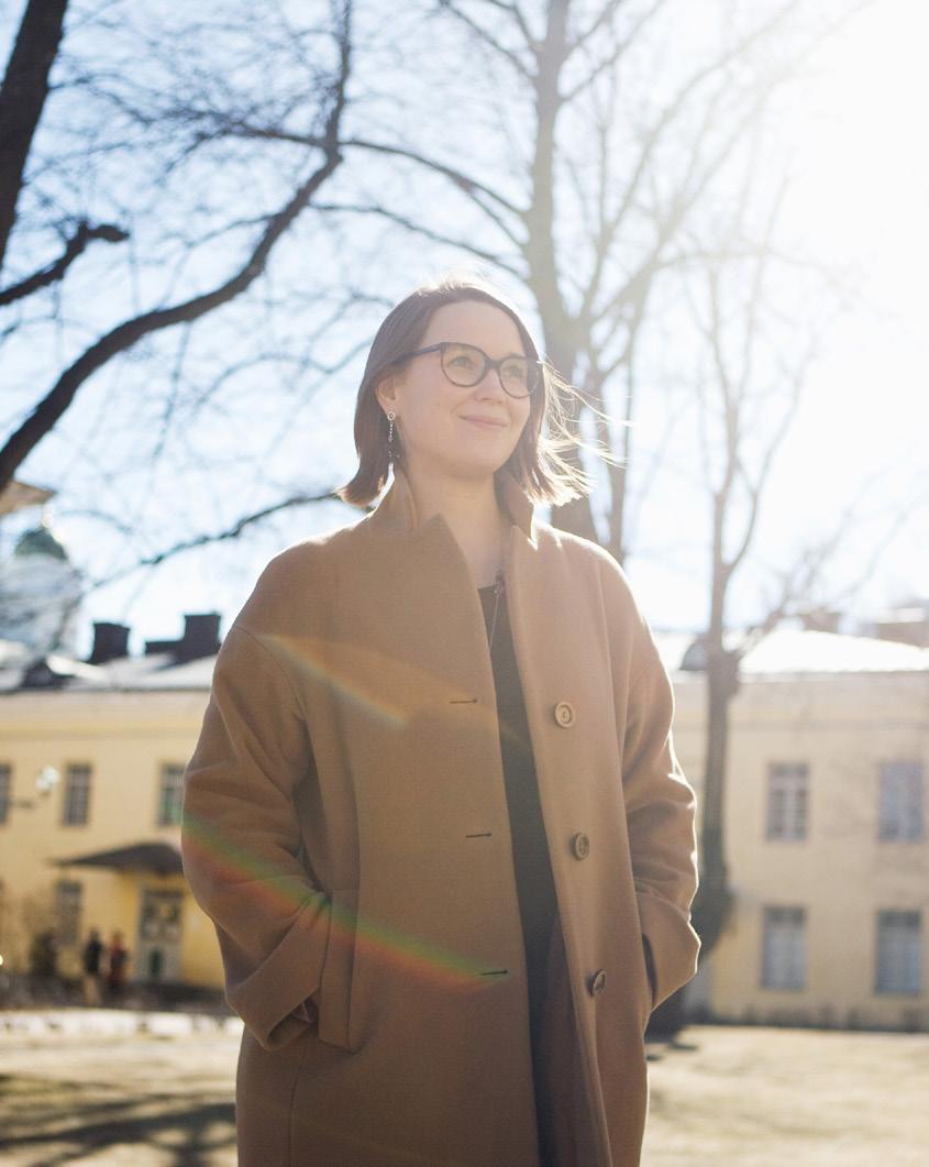 Palkitsevinta on, kun tutkimustulokset alkavat pitkän urakan ja monen epäonnistumisen jälkeen valmistua, ja huomaa, että tulokset ovat muidenkin mielestä kiinnostavia, kertoo Aino Silvo.