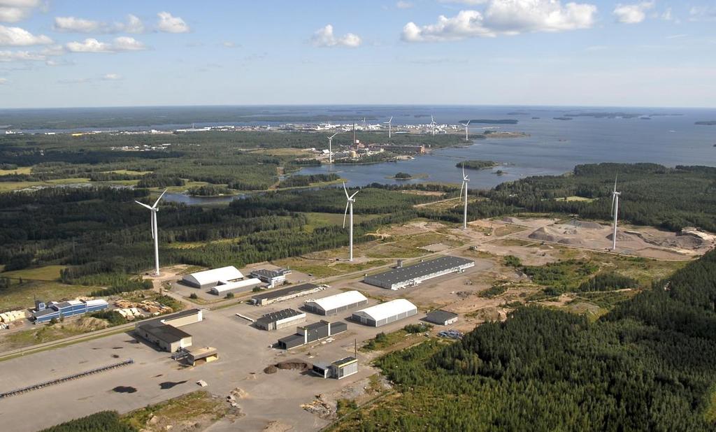 40 sittäisen voimalan siipien pyyhkäisypinta-ala on 6973 m 2. Voimalat ovat samalla alueella ja ihanteellisella paikalla meren äärellä, kuten kuvassa 24 näkyy. Kuva 24.