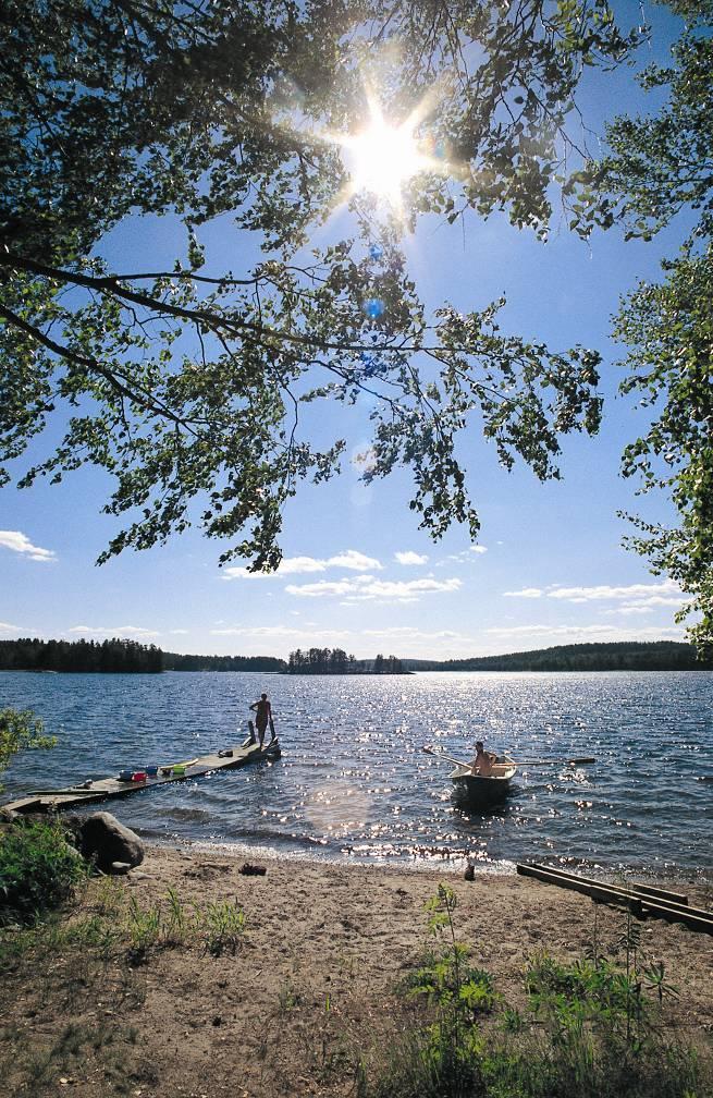 Mikkeli on vetovoimainen vapaa-ajanviettokeskus Mikkeli on Itä-Suomen kasvukeskus, jossa uudistuva kaupunkikeskusta, vireä maaseutu elinvoimaisine taajamineen, Saimaa ja puhdas järviluonto vetävät