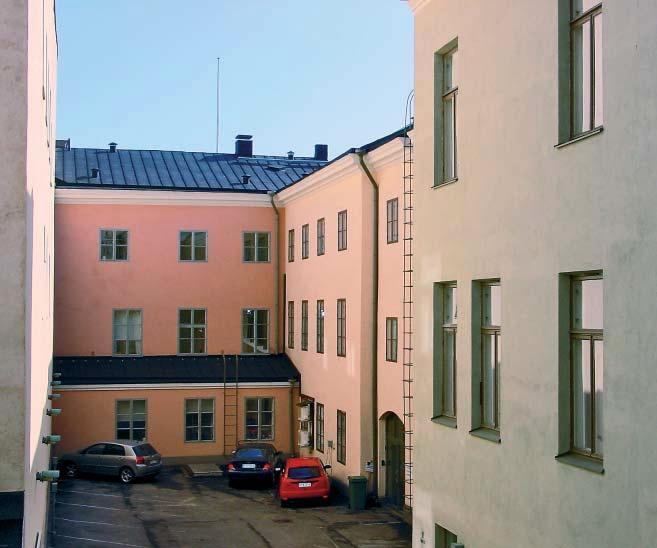 hallintopalvelut Asiakkaat Sisäiset Kiinteistölautakunnan jäsenet Viraston johto ja osastojen johto Viraston henkilökunta Ulkoiset Kaupungin vuokramiehet (maanvuokraus) ja kiinteistökauppojen