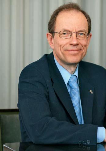 Virastopäällikön katsaus Toimitila-asiat keskitettiin kiinteistövirastoon vuoden 2004 päätöksillä Vuoden 2004 aikana kiinteistövirastoa on kehitetty yhä vahvemmaksi toimijaksi Helsingin
