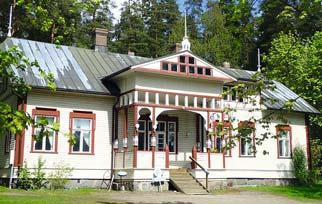 Toimitamme liturgioita Viertolassa noin 4 6 kertaa vuodessa, jos kävijöitä riittää. Palvelusten jälkeen pyrimme järjestämään pienet kirkkokahvit samoissa tiloissa.