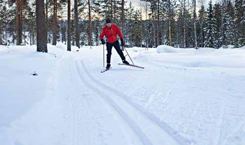 Suomen suurin tavaratalo palvelee joka päivä klo 9-21 poistohintaan kevätuutuuksien