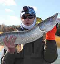 fi VMB Fishing All inclucive- kalasturetket pro-kalastusoppaan kanssa huippulaadukkain välinein: Daiwa,