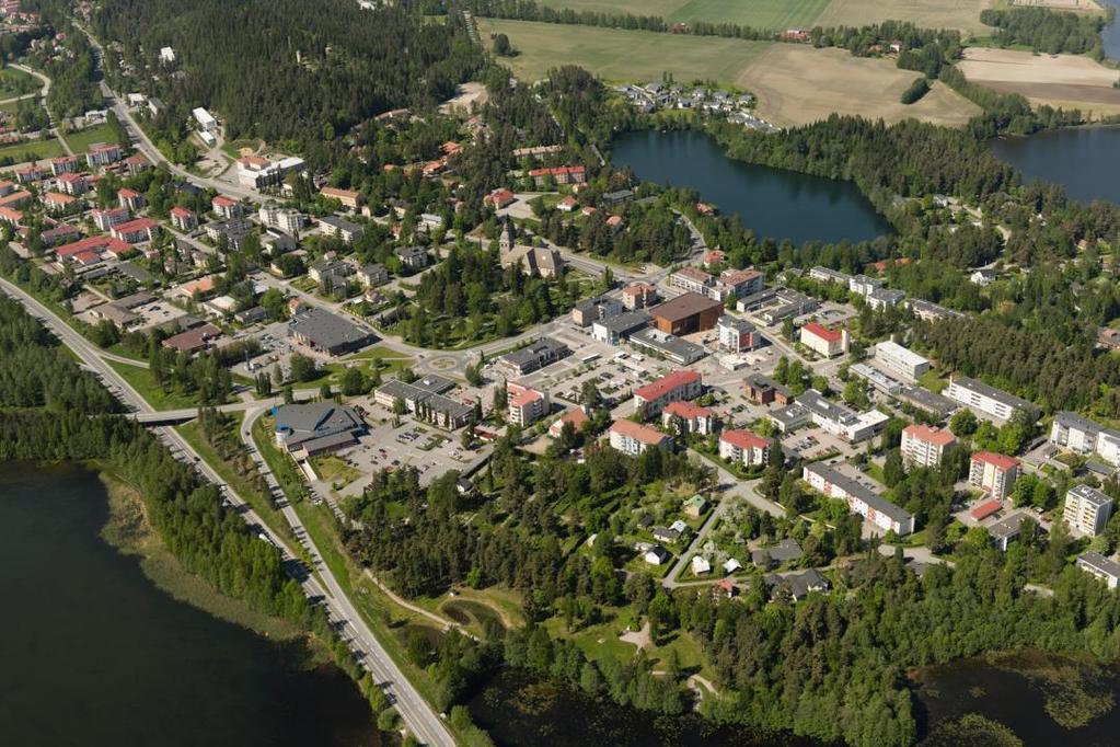 2 TIIVISTELMÄ 2.1 Kaavaprosessin vaiheet Uimahallin korttelin asemakaavan muuttaminen käynnistettiin kiinteistönomistajien aloitteesta lisärakentamisen tutkimiseksi v. 2007.