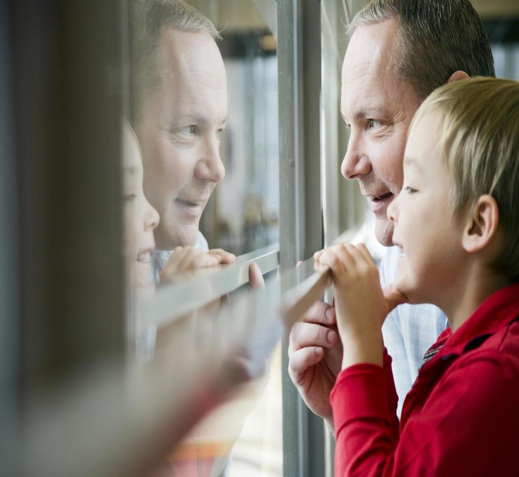 Vanhemmuuden tuki keskiöön lasten ja nuorten hyvinvoinnin varhaisessa tukemisessa Lapsen kehitys tapahtuu vuorovaikutuksessa läheisten ihmisten ja lähiympäristön kanssa Vanhemmuuden tuki on lapsen