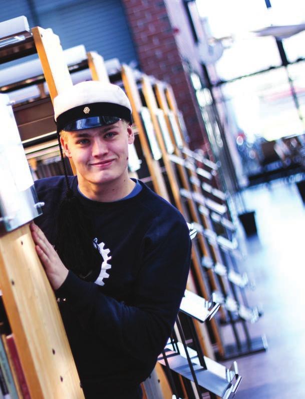 Puheenjohtaja Mikko Sippola Mikko on killan johtajahahmo, joka huolehtii hallituksen toiminnasta ja hallitsee killan tekemisiä.