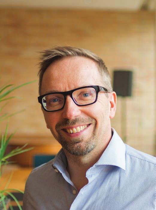 Laitosjohtajan tervehdys Tuotantotalous yhdistää tekniikan ja talouden osaamisen kykyyn ymmärtää yritystoimintaa tavalla, joka auttaa kehittämään arvoa tuottavia prosesseja ja menestyksellistä