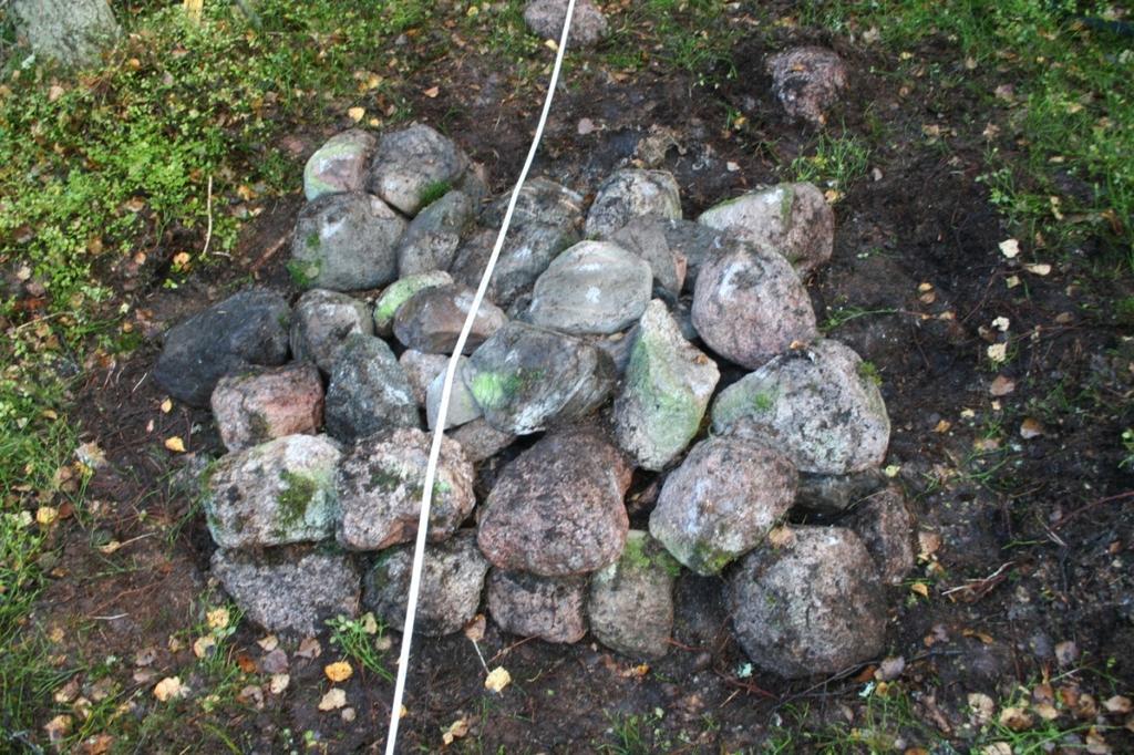 DG2558:18 Röykkiö 1, ensimmäinen